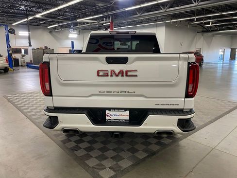 Used 2022 GMC Sierra 1500 Denali w/ Denali Premium Package image 7