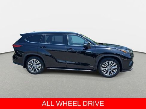 Used 2021 Toyota Highlander Platinum AWD/4WD image 4