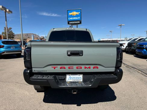Used 2023 Toyota Tacoma TRD Off-Road w/ Technology Package image 6