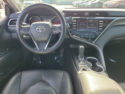 Used 2018 Toyota Camry XSE w/ Audio Package FWD image 10