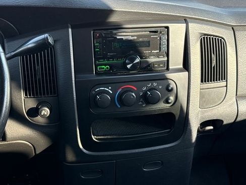 Used 2005 Dodge Ram 2500 Truck SLT w/ Quad Cab Big Horn Value Group image 16