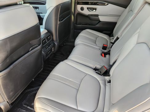 Certified 2025 Honda Pilot EX-L image 29