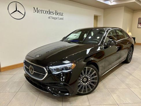 New 2026 Mercedes-Benz E 450 4MATIC Sedan image 1