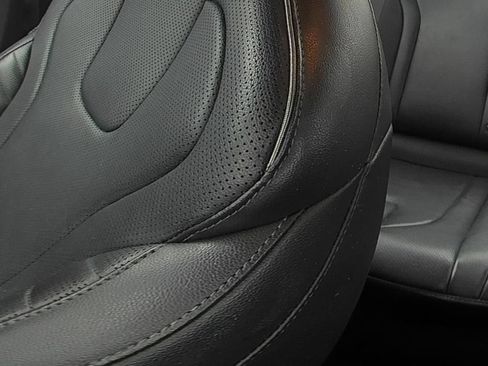 Used 2025 Hyundai Elantra Limited FWD image 12