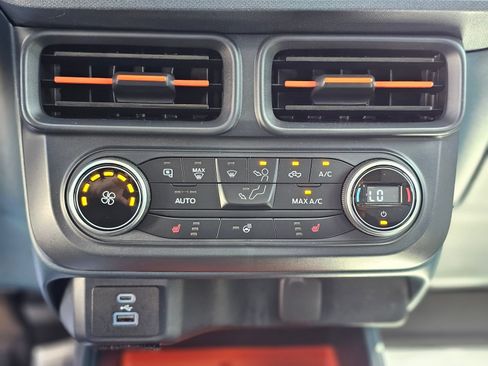 Used 2022 Ford Maverick XLT w/ Equipment Group 300A Standard AWD/4WD image 13