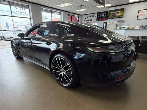 Used 2023 Porsche Panamera Platinum Edition RWD image 17