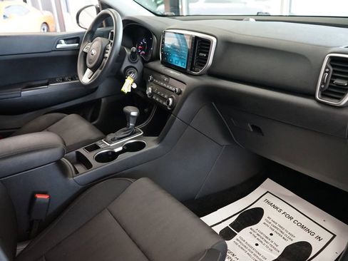 Used 2020 Kia Sportage LX AWD/4WD image 40
