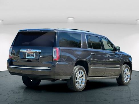 Used 2017 GMC Yukon XL Denali w/ Open Road Package AWD/4WD image 7