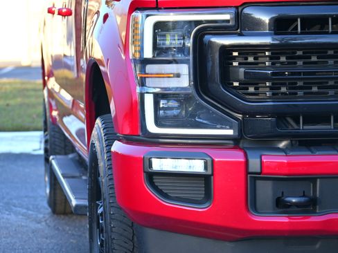 Used 2020 Ford F250 Lariat image 26