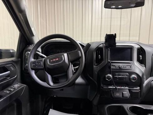 Used 2020 GMC Sierra 2500 4x4 Crew Cab w/ Convenience Package image 29