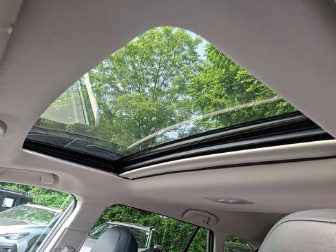 Used 2024 Subaru Outback Limited image 12