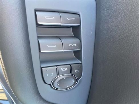 New 2026 Buick Enclave Avenir w/ Super Cruise Package image 12