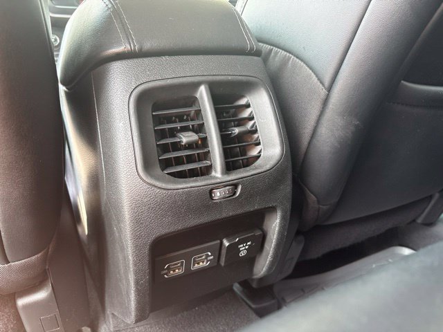 Used 2022 Jeep Cherokee Latitude Lux FWD image 16
