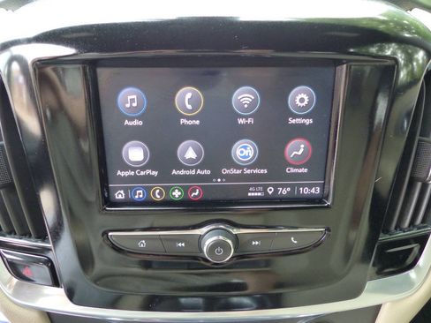 Used 2022 Chevrolet Traverse LS AWD/4WD image 28