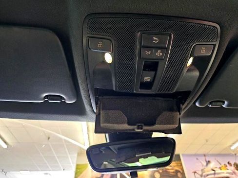 Used 2016 Mercedes-Benz CLA 250 image 22