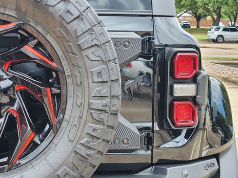 Used 2024 Ford Bronco Raptor AWD/4WD image 15