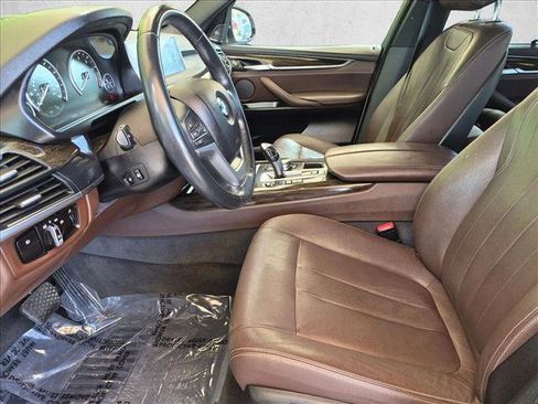 Used 2017 BMW X5 xDrive35i AWD/4WD image 11