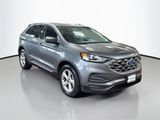 Used 2021 Ford Edge SE w/ Cargo Accessory Package image 3