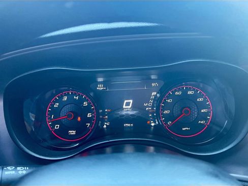 Used 2023 Dodge Charger SXT w/ Blacktop Package image 12