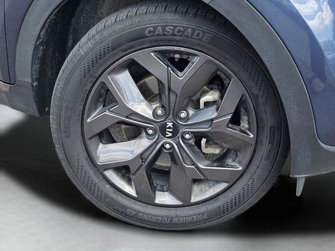 Used 2021 Kia Sportage S image 16