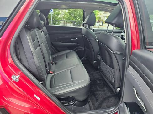 Used 2025 Hyundai Tucson Limited AWD/4WD image 12