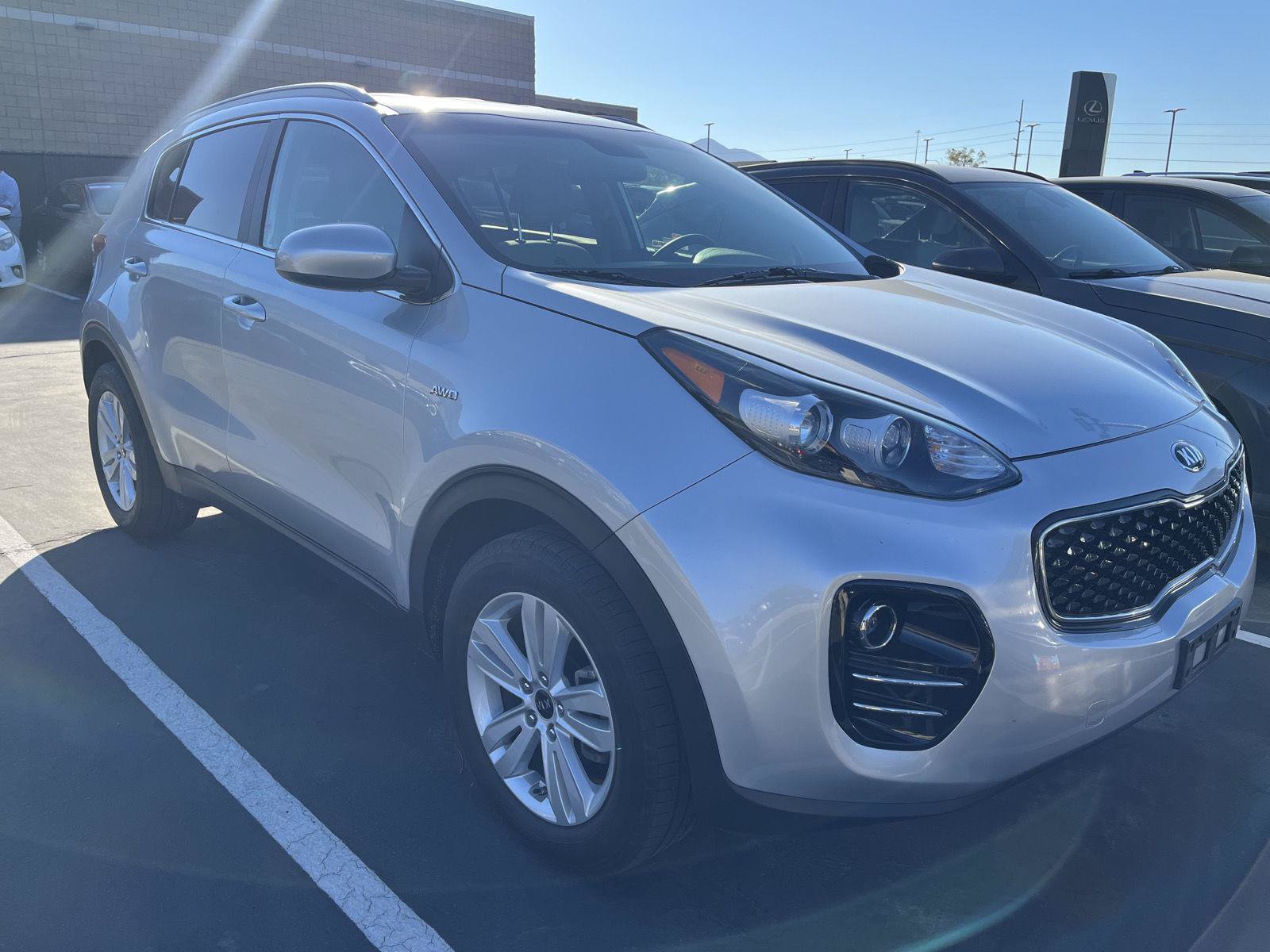 Used 2017 Kia Sportage LX w/ LX Popular Package AWD/4WD image 3