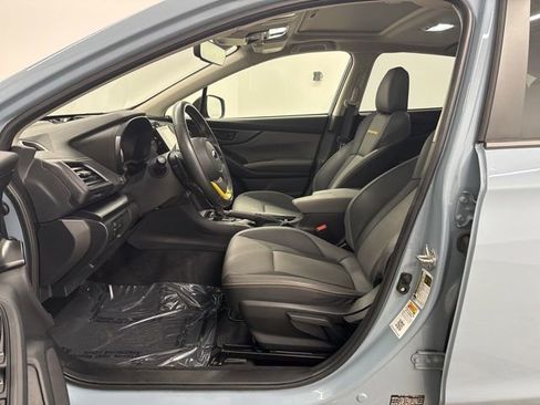 Used 2022 Subaru Crosstrek 2.5i Sport w/ Moonroof Package image 15