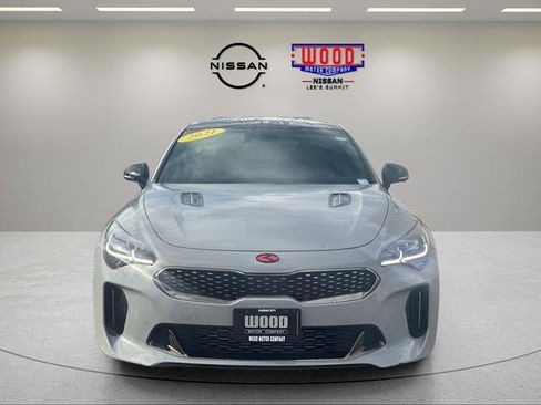 Used 2021 Kia Stinger GT2 image 8