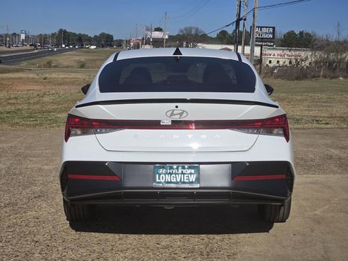 New 2026 Hyundai Elantra SEL Sport Premium FWD image 5