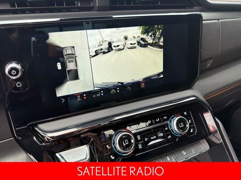 Used 2024 GMC Sierra 1500 AT4 w/ Technology Package AWD/4WD image 22