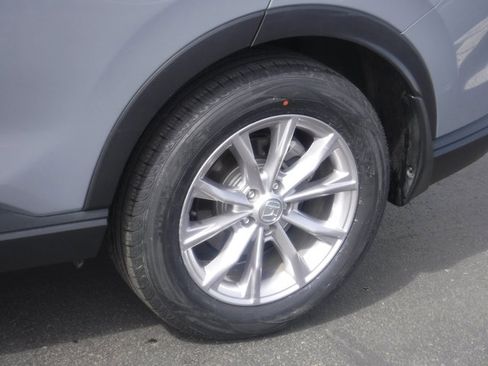 Used 2024 Honda CR-V EX image 3