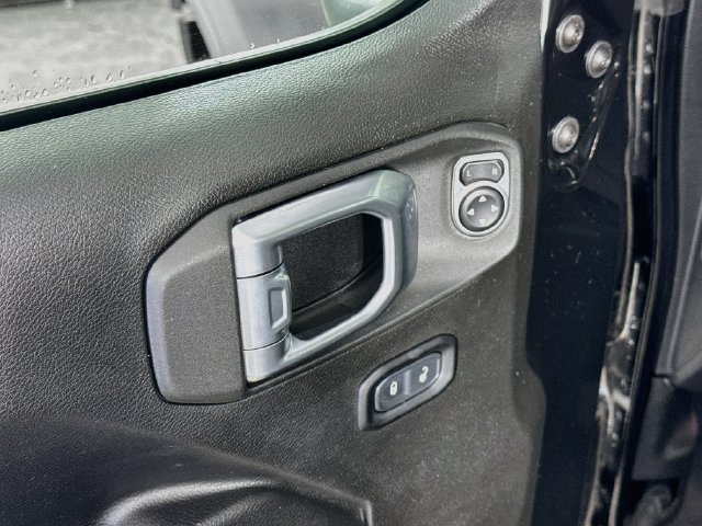Used 2024 Jeep Wrangler Sport AWD/4WD image 20