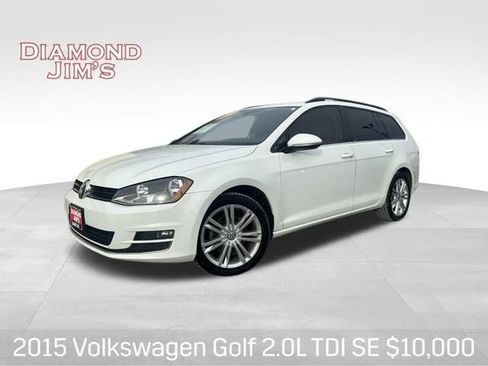 Used 2015 Volkswagen Golf TDI SE image 1