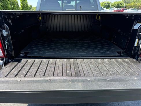 Certified 2021 Toyota Tacoma SR AWD/4WD image 34