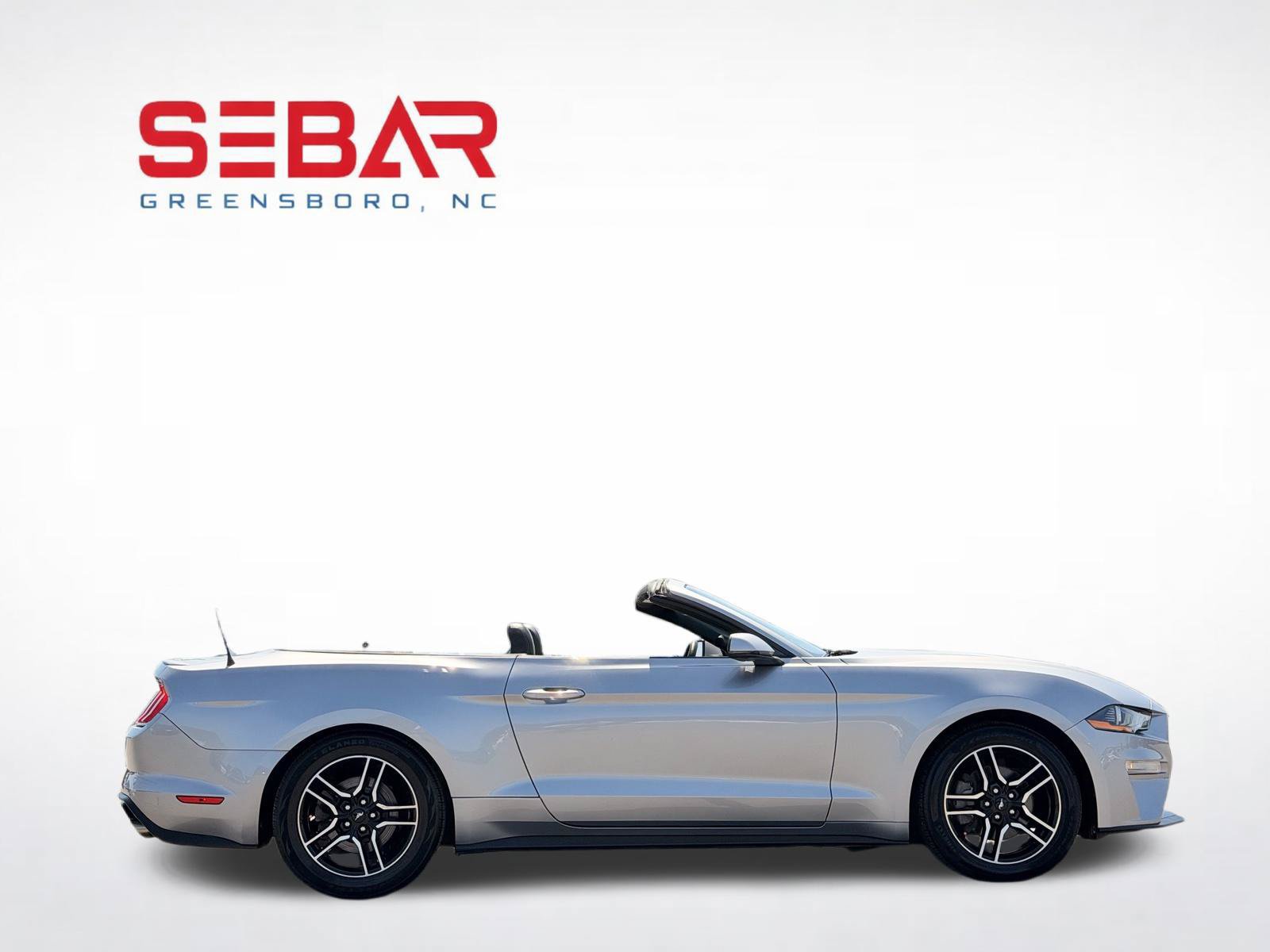 Used 2020 Ford Mustang Premium RWD image 14