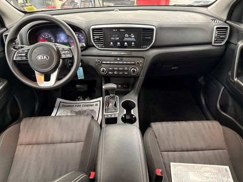 Used 2021 Kia Sportage LX image 20