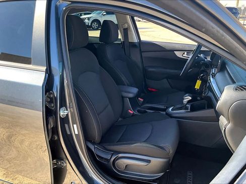 Certified 2023 Kia Forte LX image 8