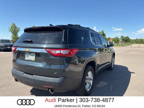 Used 2021 Chevrolet Traverse LT AWD/4WD image 3