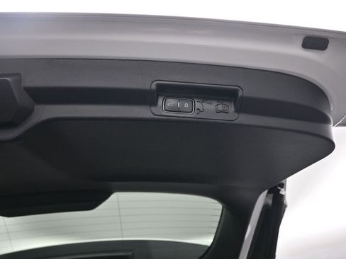 Certified 2021 Ford Explorer XLT image 23