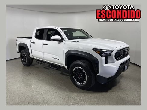 Certified 2025 Toyota Tacoma TRD Off-Road w/ TRD Off Road Premium Package image 1