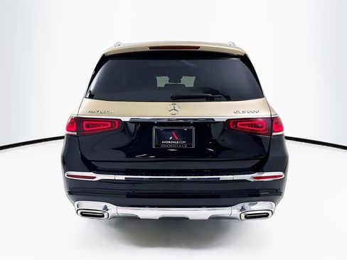 Used 2023 Mercedes-Benz Maybach GLS 600 4MATIC image 7