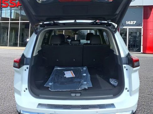 New 2026 Nissan Rogue Platinum AWD/4WD image 35