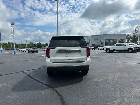 Used 2022 GMC Yukon SLT RWD image 6