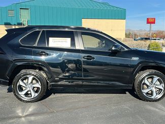 Certified 2021 Toyota RAV4 SE video 2