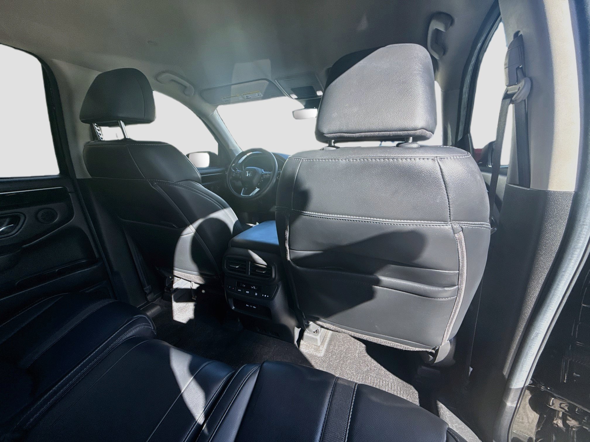 Used 2025 Honda Pilot EX-L image 29
