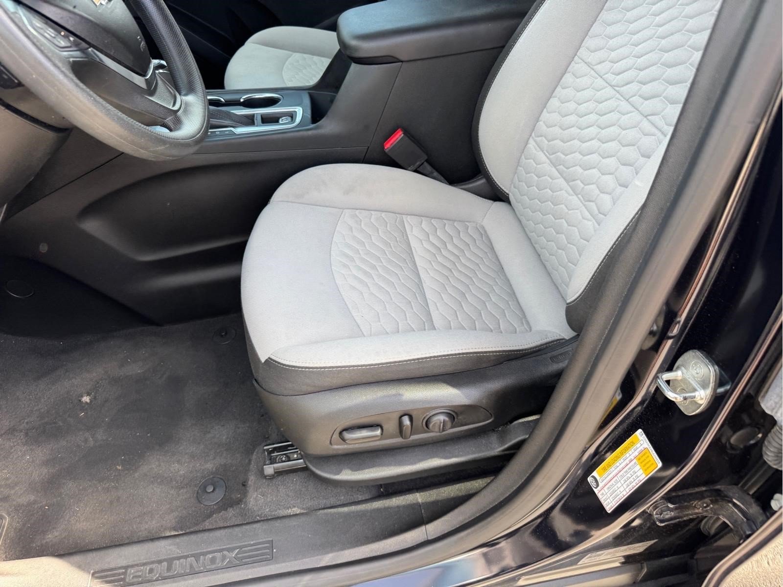 Used 2020 Chevrolet Equinox LT FWD image 6