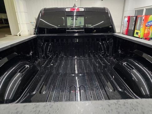 Used 2023 RAM 1500 Big Horn RWD image 6