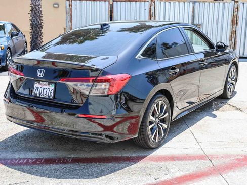 Certified 2024 Honda Civic EX image 25