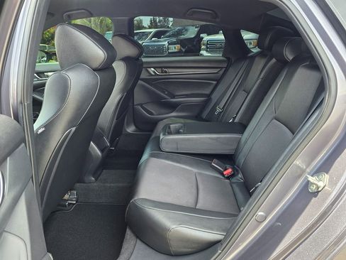 Used 2019 Honda Accord Sport image 16