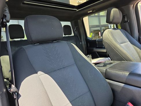 Used 2020 Ford F150 XLT w/ Equipment Group 302A Luxury AWD/4WD image 16